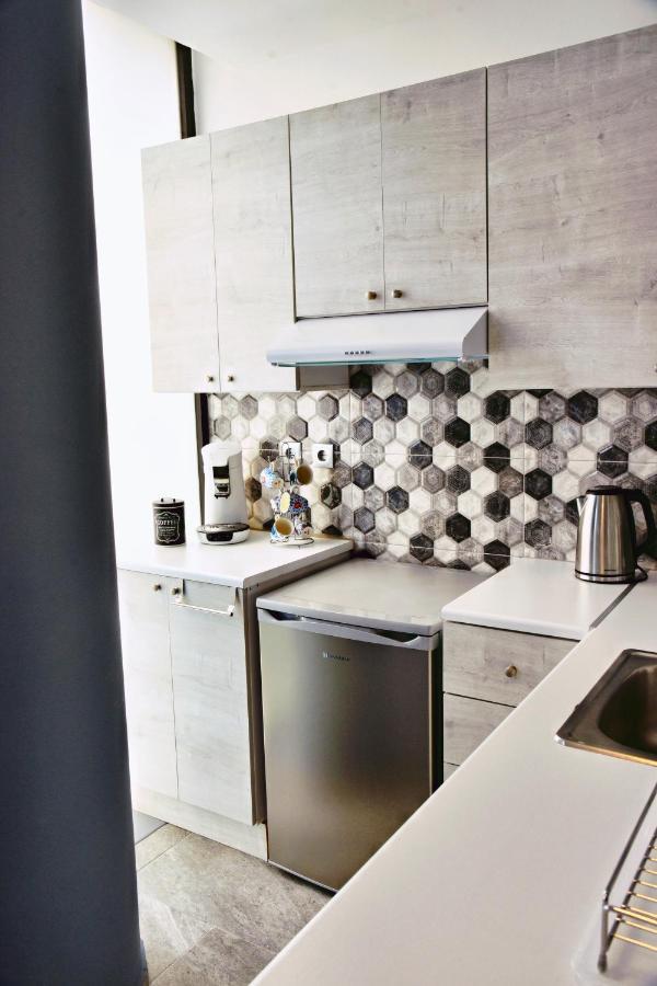 Zoes Apartment คอสทาวน์ ภายนอก รูปภาพ