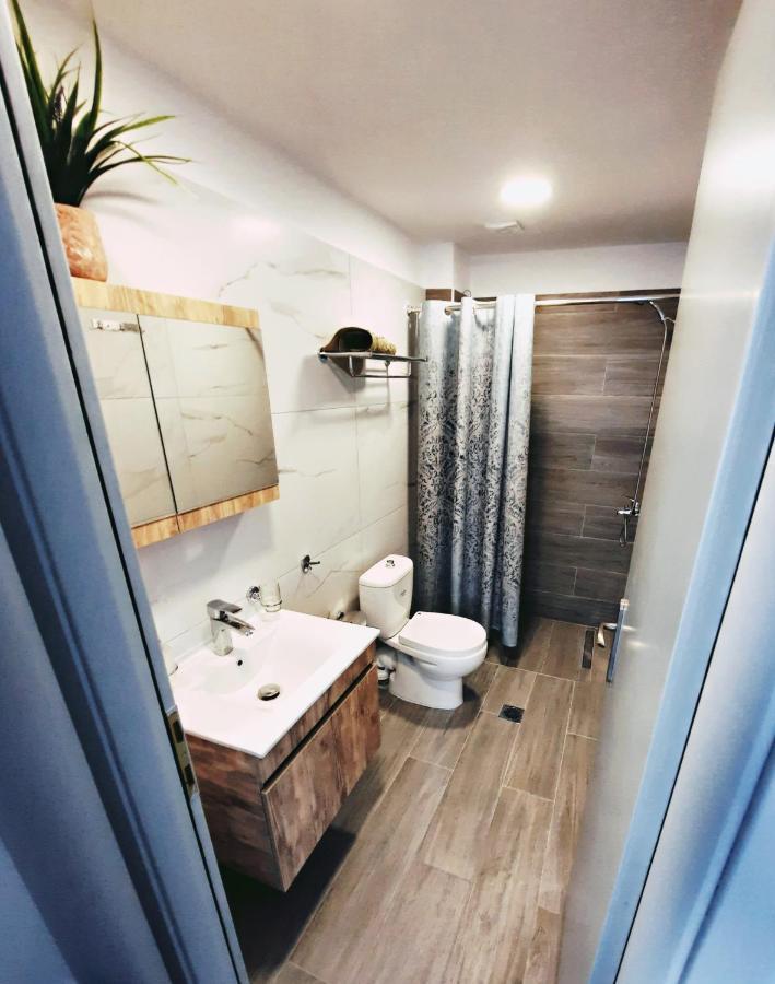 Zoes Apartment คอสทาวน์ ภายนอก รูปภาพ